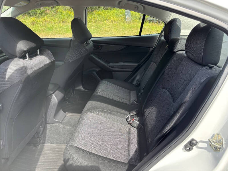 2017 Subaru Impreza 2.0i