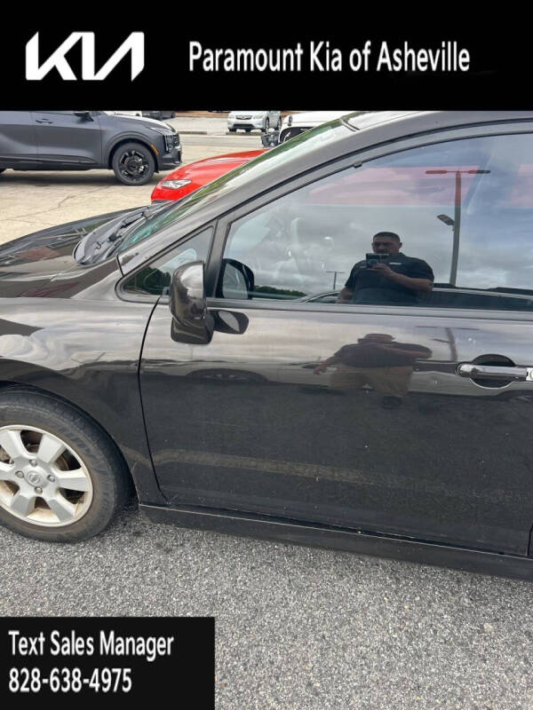 2010 Nissan Versa 1.8 SL