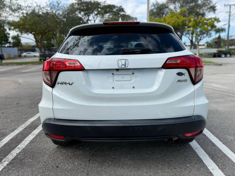 2017 Honda HR-V LX