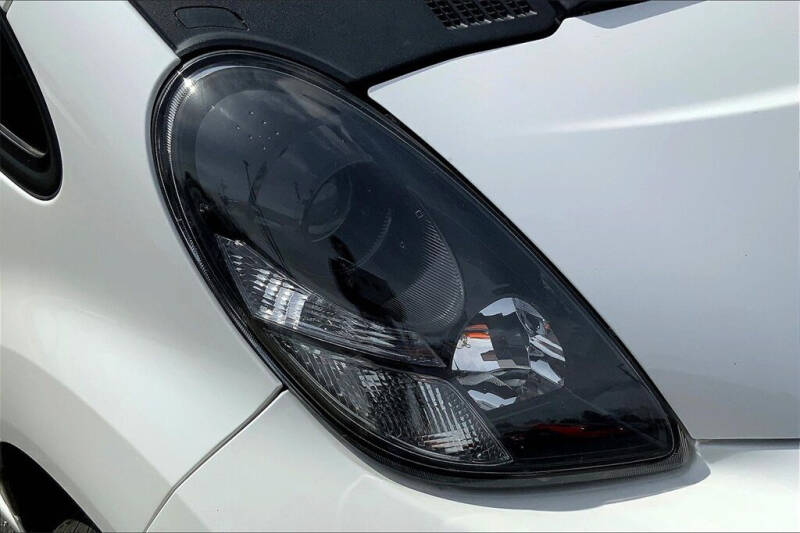 2014 Mitsubishi i-MiEV ES