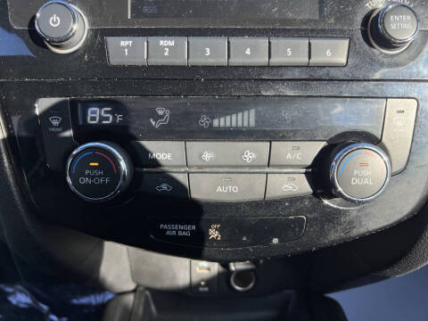 2018 Nissan Rogue Sport SV