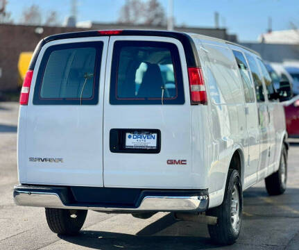 2017 GMC Savana 2500
