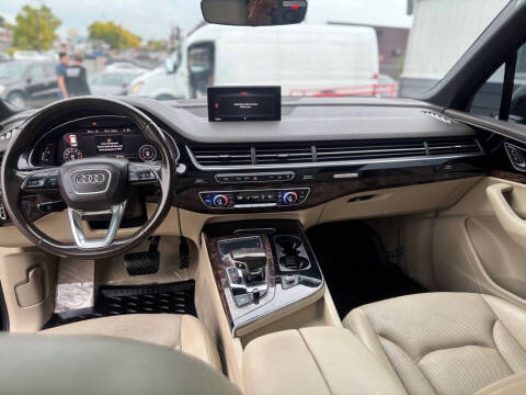 2017 Audi Q7 3.0T quattro Premium Plus