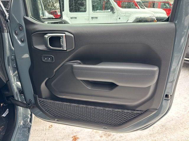 2026 Jeep Gladiator Sport S