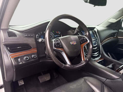 2020 Cadillac Escalade ESV Luxury