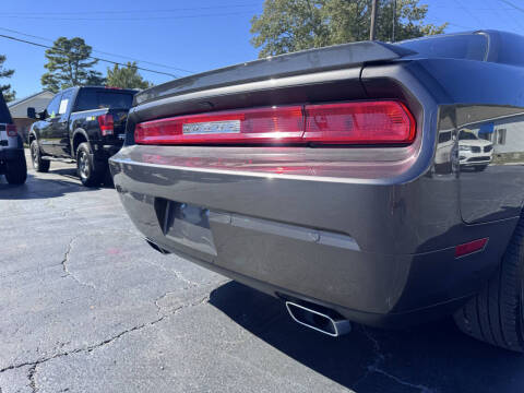 2013 Dodge Challenger R/T Plus