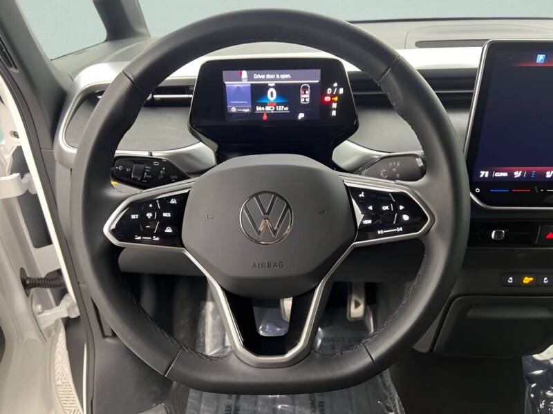 2025 Volkswagen ID. Buzz Pro S