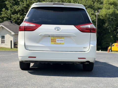 2016 Toyota Sienna Limited 7-Passenger