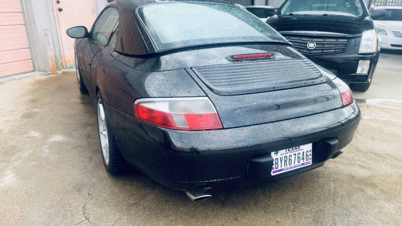 2000 Porsche 911 Carrera