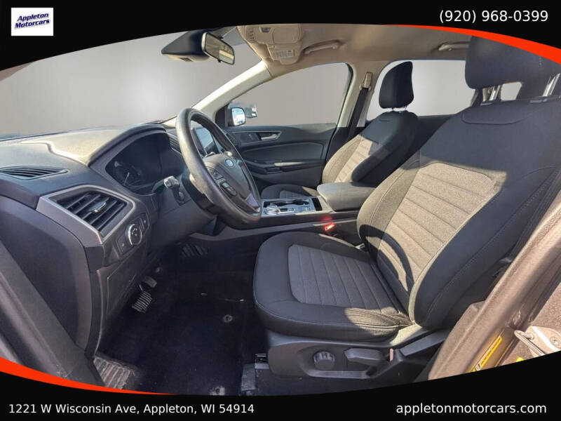 2022 Ford Edge SE
