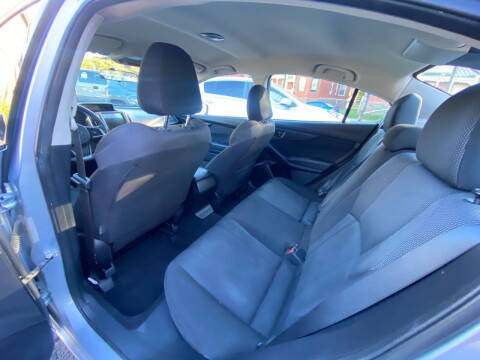 2017 Subaru Impreza 2.0i