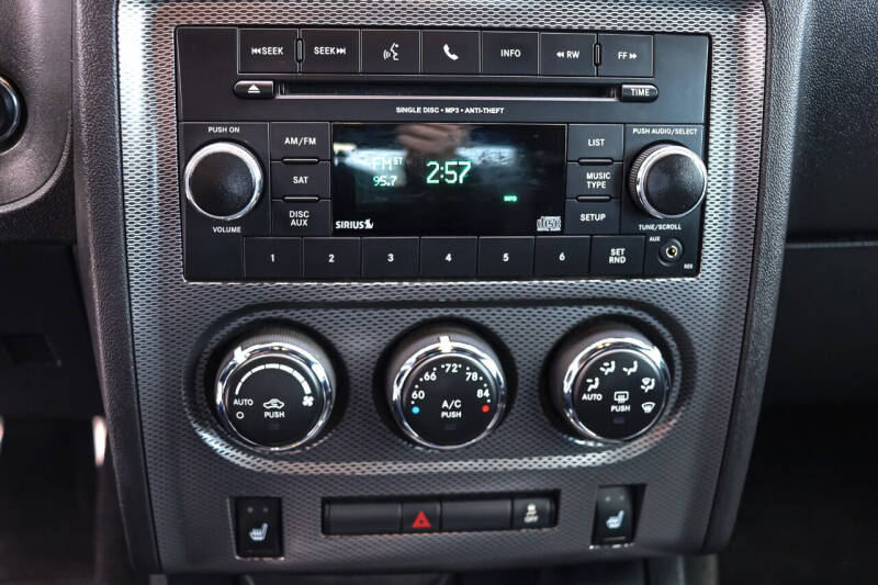 2013 Dodge Challenger R/T Plus