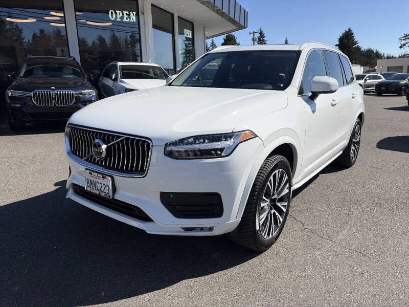 2020 Volvo XC90 T5 Momentum
