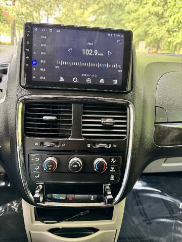 2013 Dodge Grand Caravan SE
