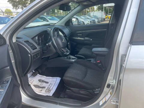 2021 Mitsubishi Outlander Sport SE