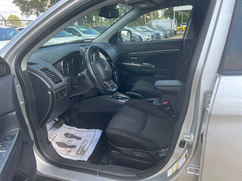 2021 Mitsubishi Outlander Sport SE