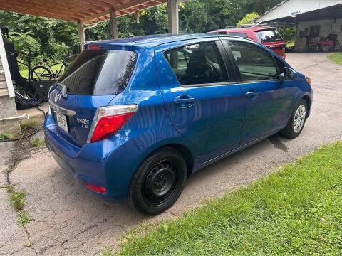 2013 Toyota Yaris 5-Door L