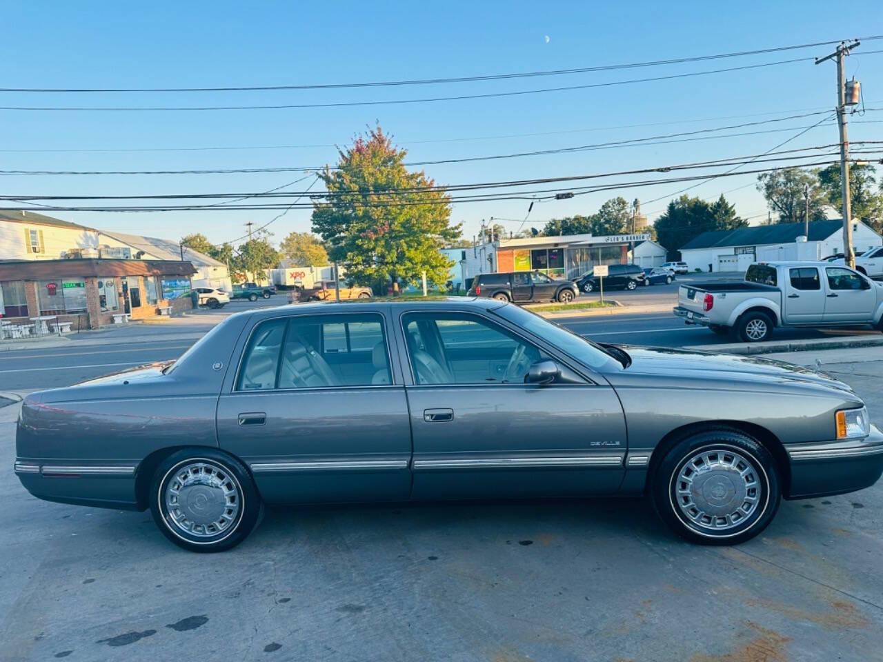 1998 Cadillac DeVille for sale at American Dream Motors in Winchester, VA