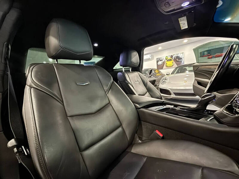 2014 Cadillac ELR