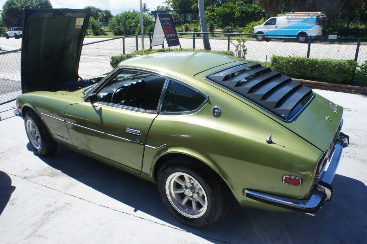 1973 Datsun 240Z 8
