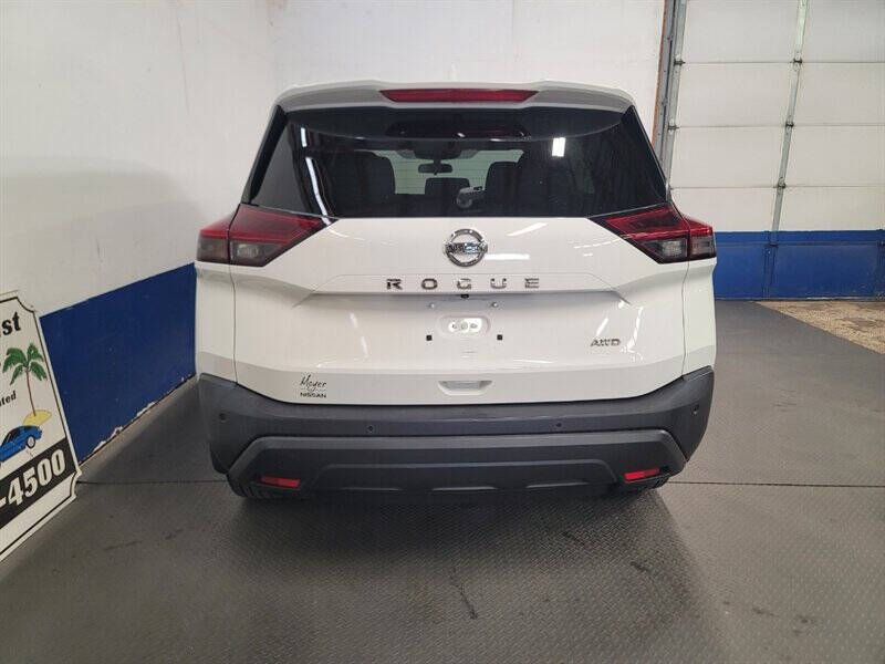 2021 Nissan Rogue S