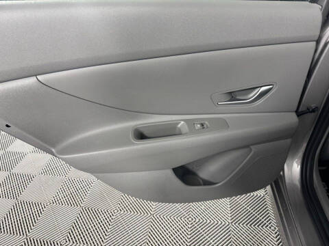 2022 Hyundai Elantra