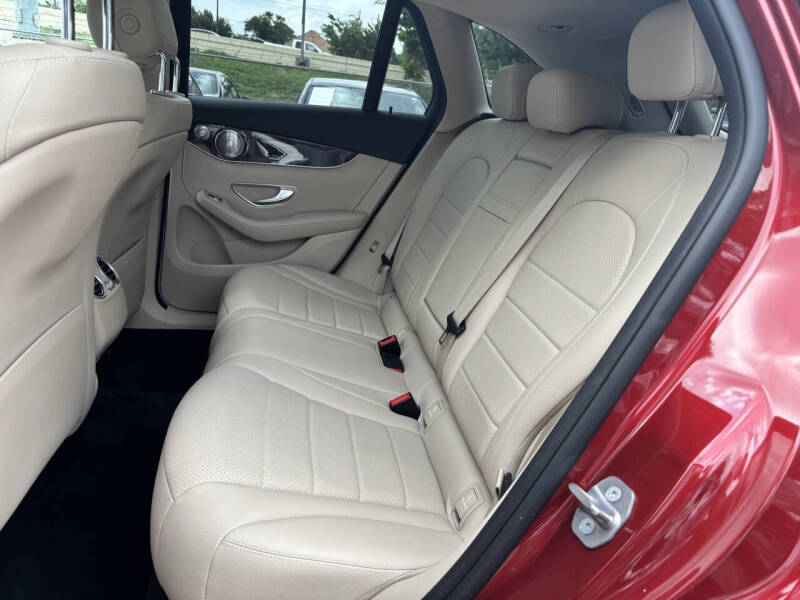 2018 Mercedes-Benz GLC GLC 300
