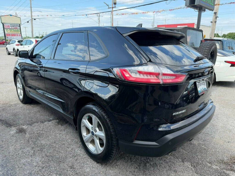 2020 Ford Edge SE