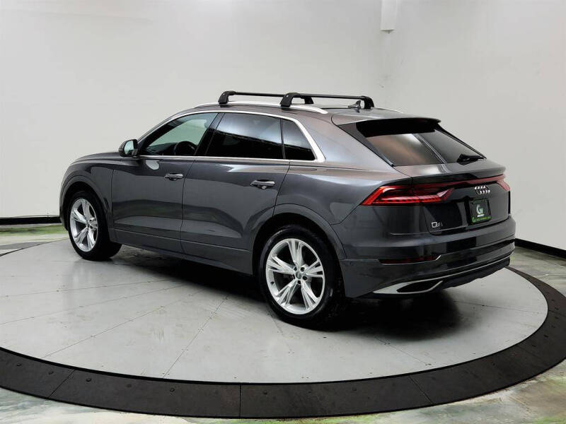 2019 Audi Q8 quattro Premium Plus 55 TFSI