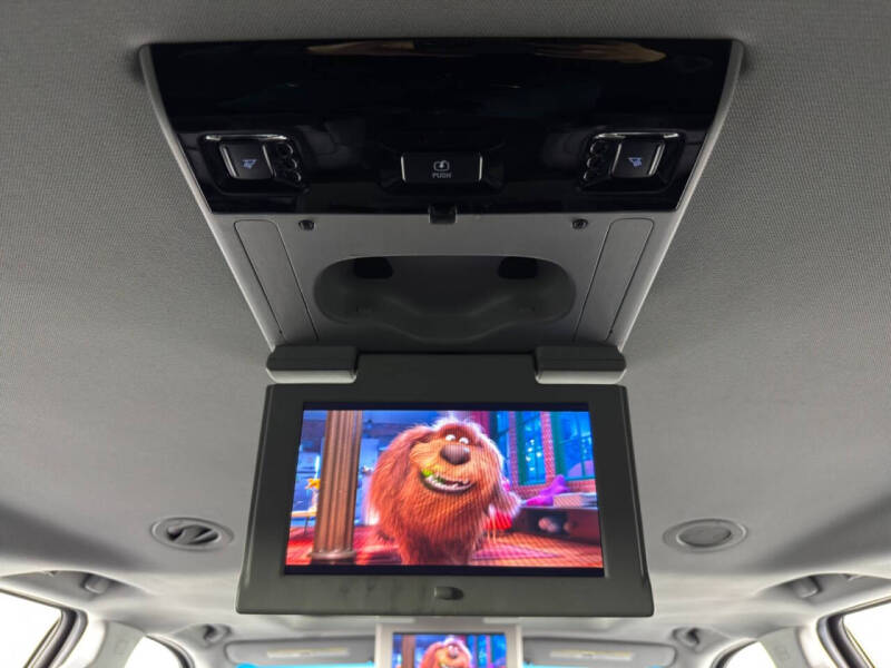 2017 GMC Yukon XL SLT