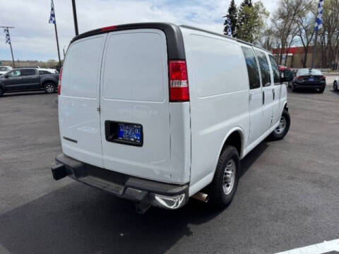 2023 Chevrolet Express 2500