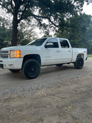 2013 Chevrolet Silverado 1500 for sale at BARROW MOTORS in Campbell TX
