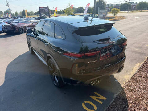 2021 Jaguar F-PACE SVR