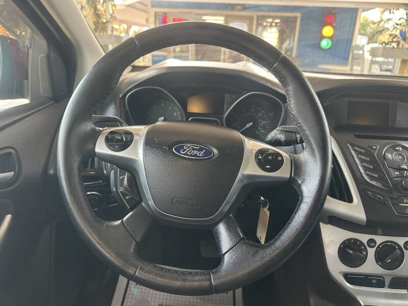 2014 Ford Focus SE