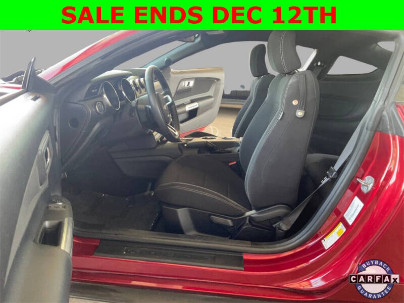 2017 Ford Mustang V6