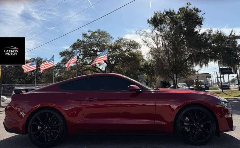 2022 Ford Mustang EcoBoost