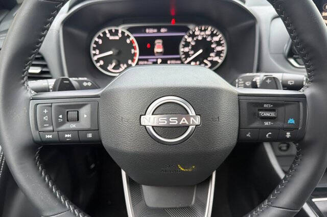 2025 Nissan Rogue SV