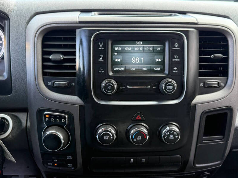 2017 RAM 1500 Express