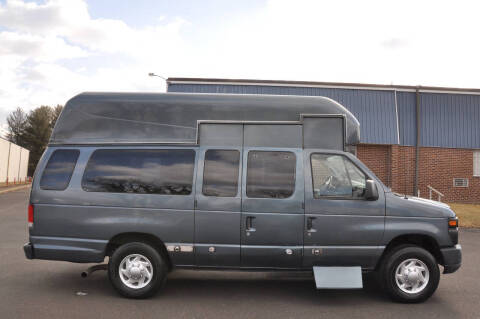 2014 Ford E-Series E-350 SD