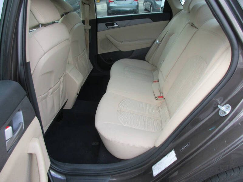 2017 Hyundai Sonata SE