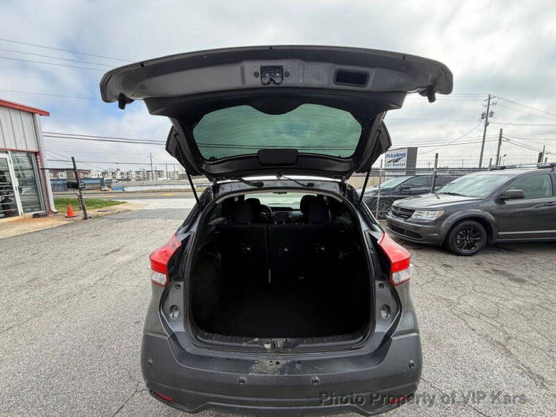 2020 Nissan Kicks S