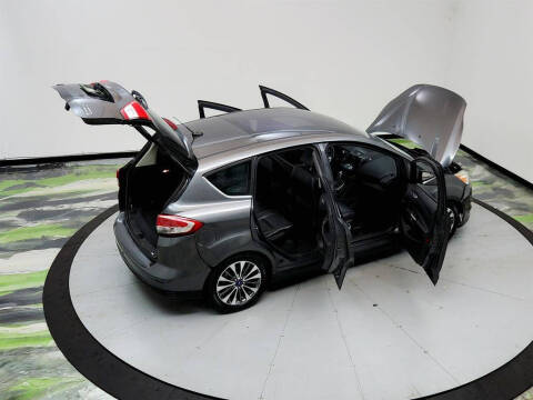 2017 Ford C-MAX Hybrid Titanium