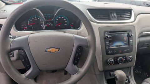 2017 Chevrolet Traverse LS