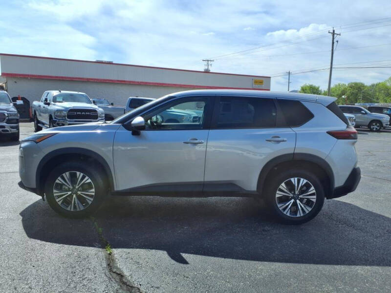 2022 Nissan Rogue SV