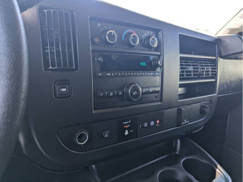 2023 GMC Savana 2500