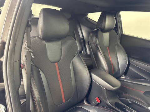 2019 Hyundai Veloster