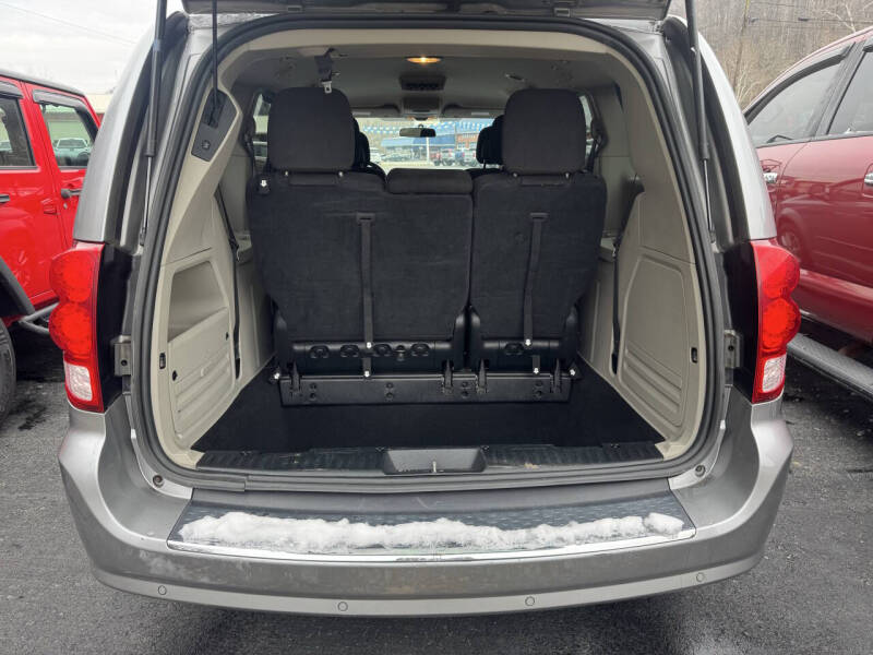 2016 Dodge Grand Caravan SXT Plus