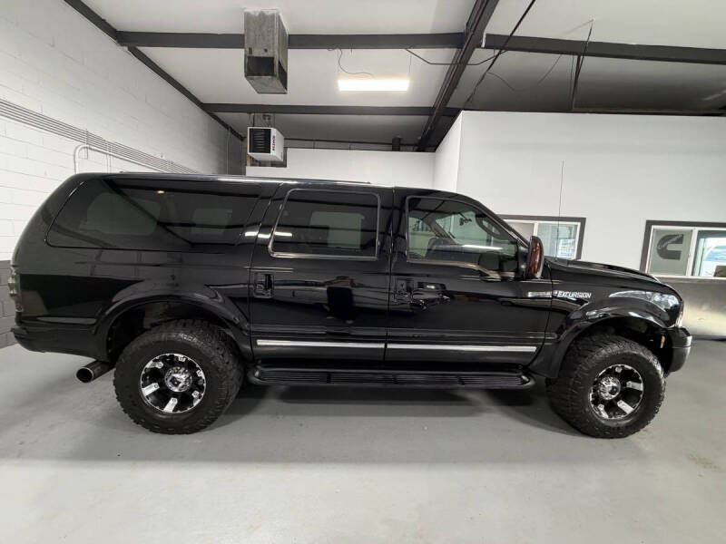2005 Ford Excursion Limited