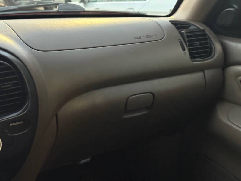 2003 Toyota Sequoia SR5