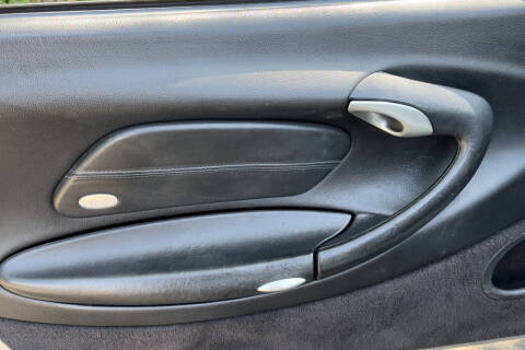 2001 Porsche 911 Carrera